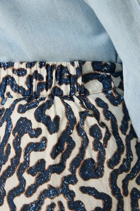 Garcia Пола в цвят екрю | 2