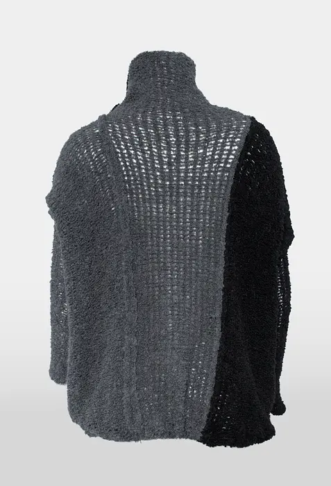 Rezvaya Асиметричен черен пуловер с вълна | 2