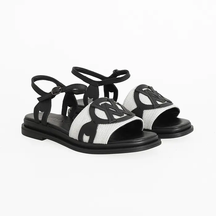 NAVVI Бежови сандали | 2